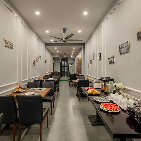 La Renta Premier Hotel & Spa Hanoi Exterior photo