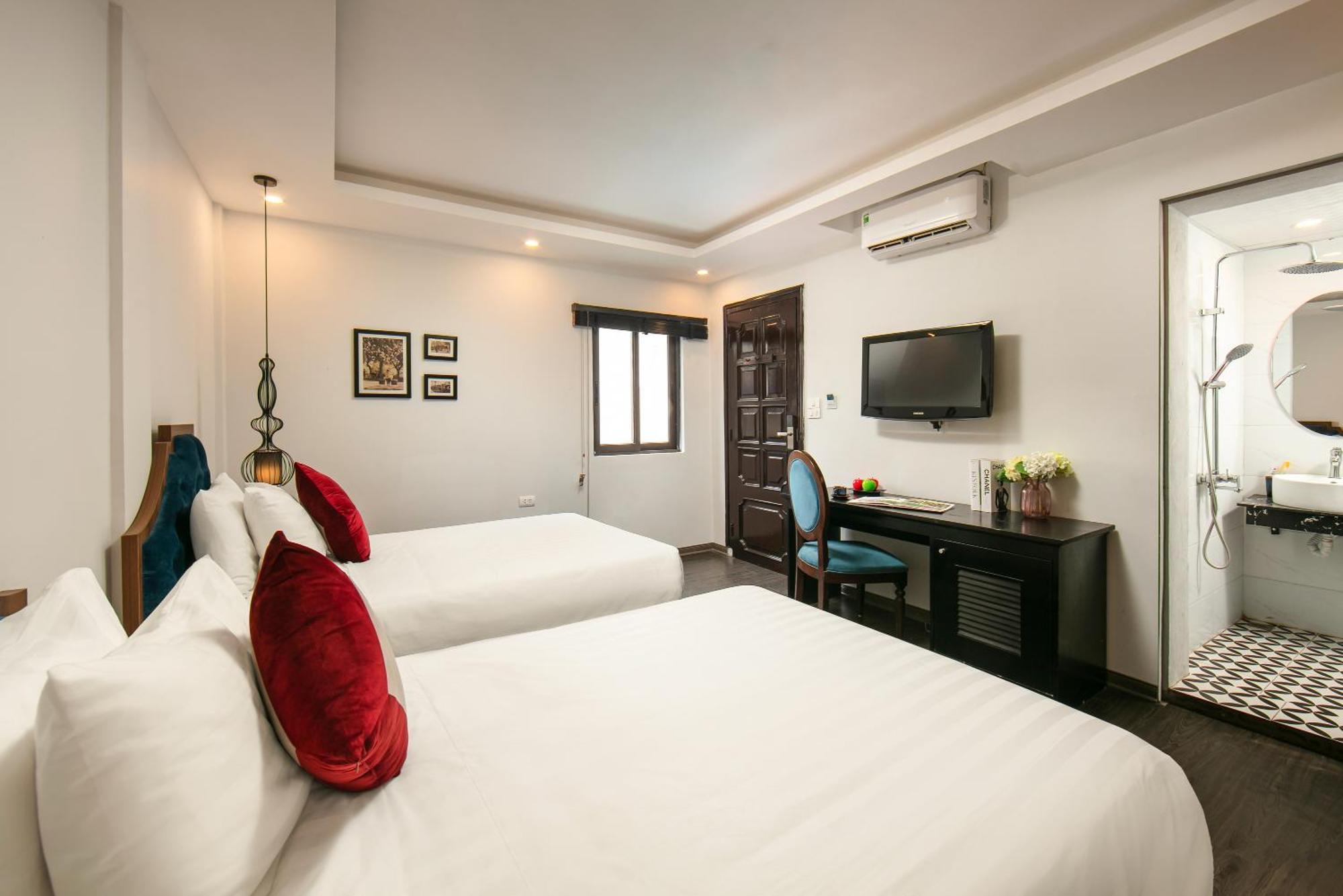 La Renta Premier Hotel & Spa Hanoi Exterior photo